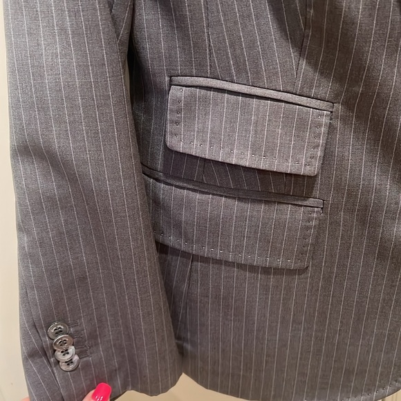 Brooks Brothers Gray Pinstriped Blazer - Picture 6 of 16